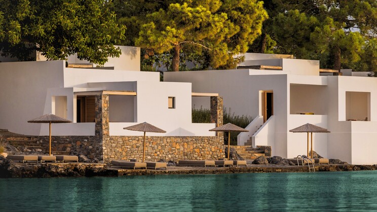 Minos Beach Art Hotel